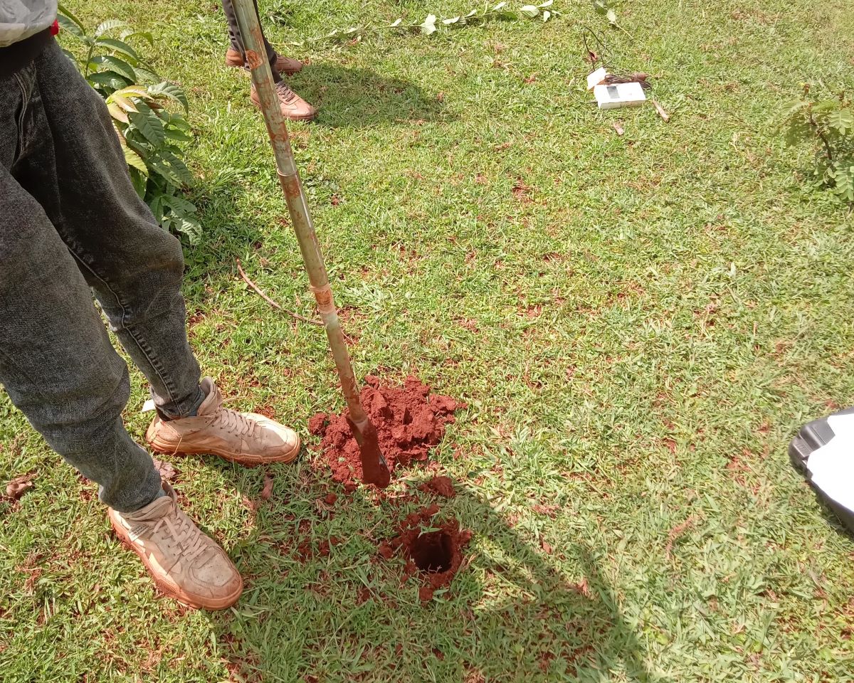 Acacia Water - Burqaa - Soil moisture data collection.jpg